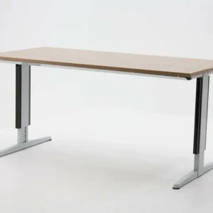 Tijdelijk Beschikbaar Bureau Aspa Facility 180x90cm (bxd), werkblad kersen havanna, t-poot alu grijs, circulair