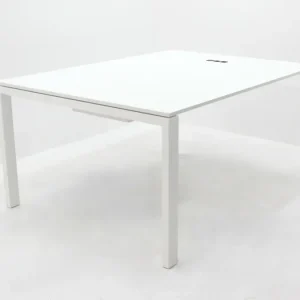 Superprijs Vergadertafel Gispen - 160x120cm(bxd) - wit - 4-poot wit - inclusief powerunit