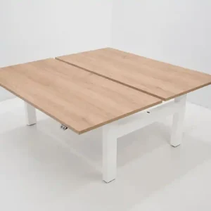 Zit-sta bureau - Markant duo - Werkblad Honey Castello Oak Fabrieksprijs