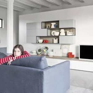 Aanbieding Novamobili Metalen wandplank Outline Kleur binnenbekleding Mat gelakt - 310 QUARZO (vergelijkbaar met RAL7016) Kleur afwerking frame Mat gelakt - 310 QUARZO (vergelijkbaar met RAL7016) Afmetingen B 30 cm / H 32 cm / D 28,7 cm